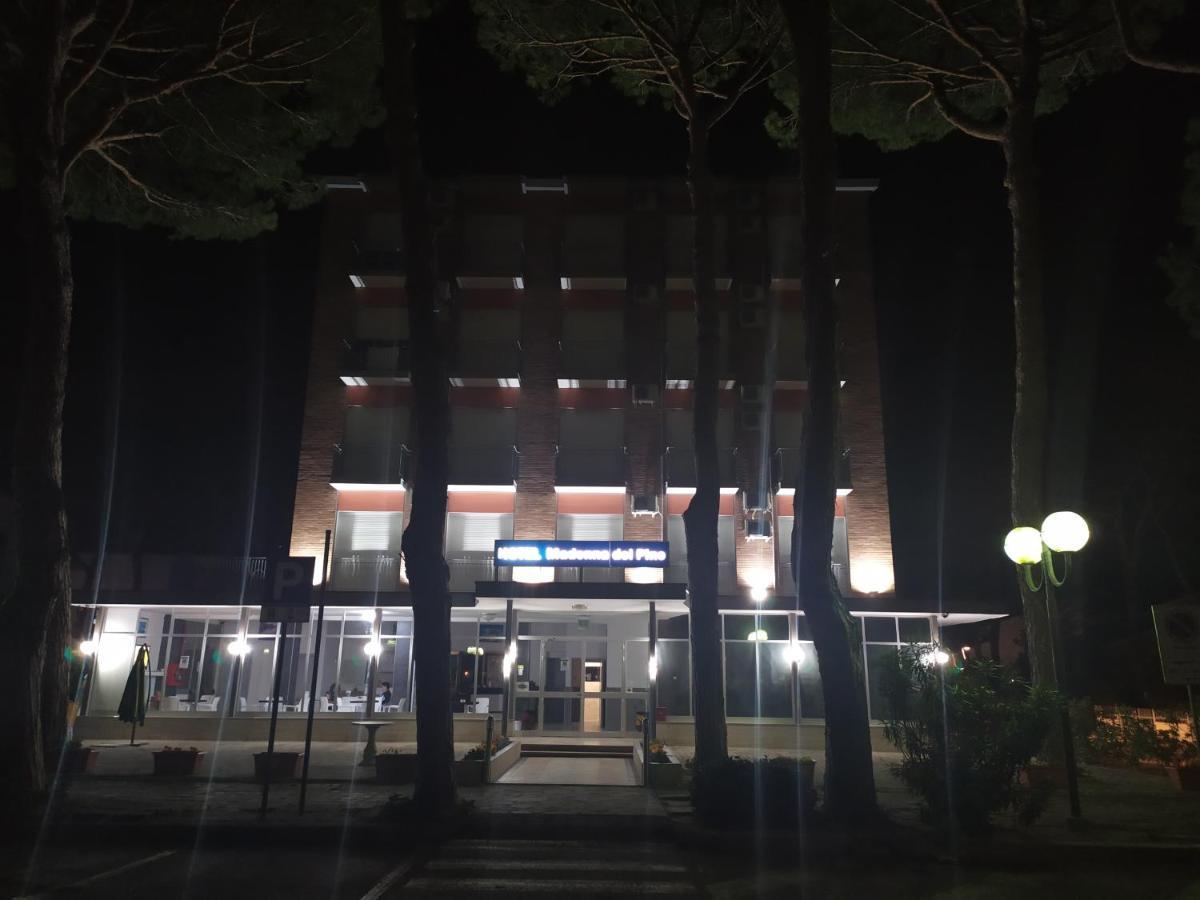 تّشيرفييا Hotel Madonna Del Pino المظهر الخارجي الصورة
